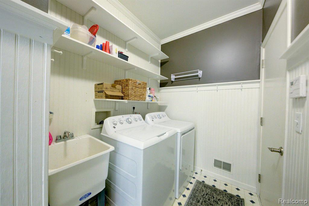 455 Constitution Street, Canton, MI 48188 — Photo 17