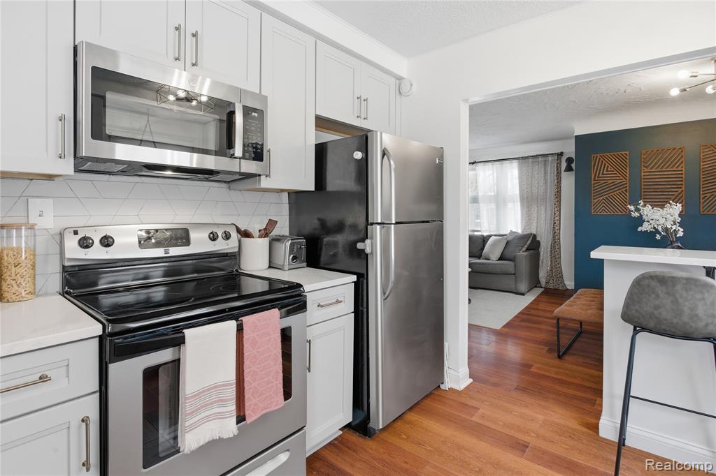 615 N Connecticut Avenue, Royal Oak, MI 48067 — Photo 17