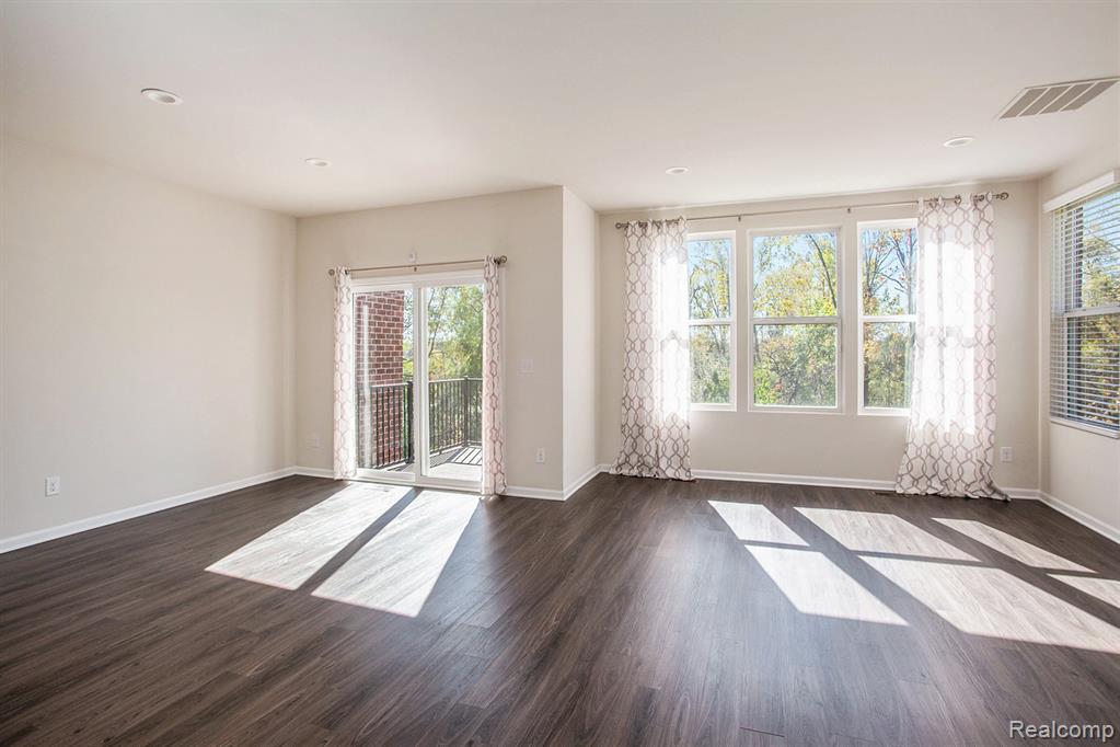 43493 Chancellor Lane, Novi, MI — Photo 3