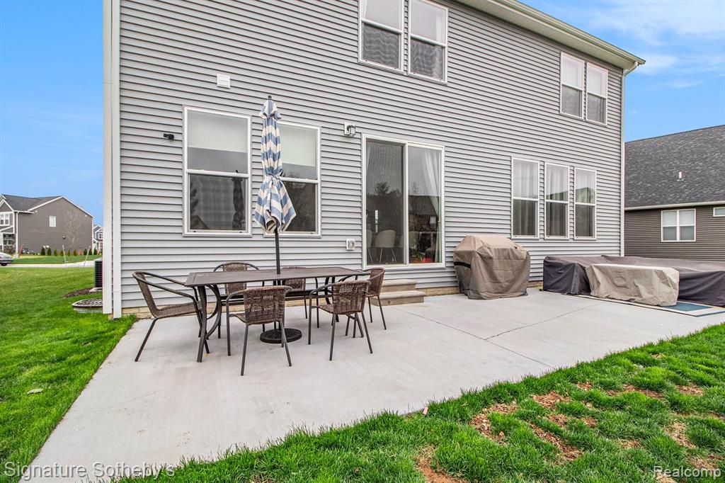 6336 HAWTHORNE Avenue, Ypsilanti, MI 48197 — Photo 33