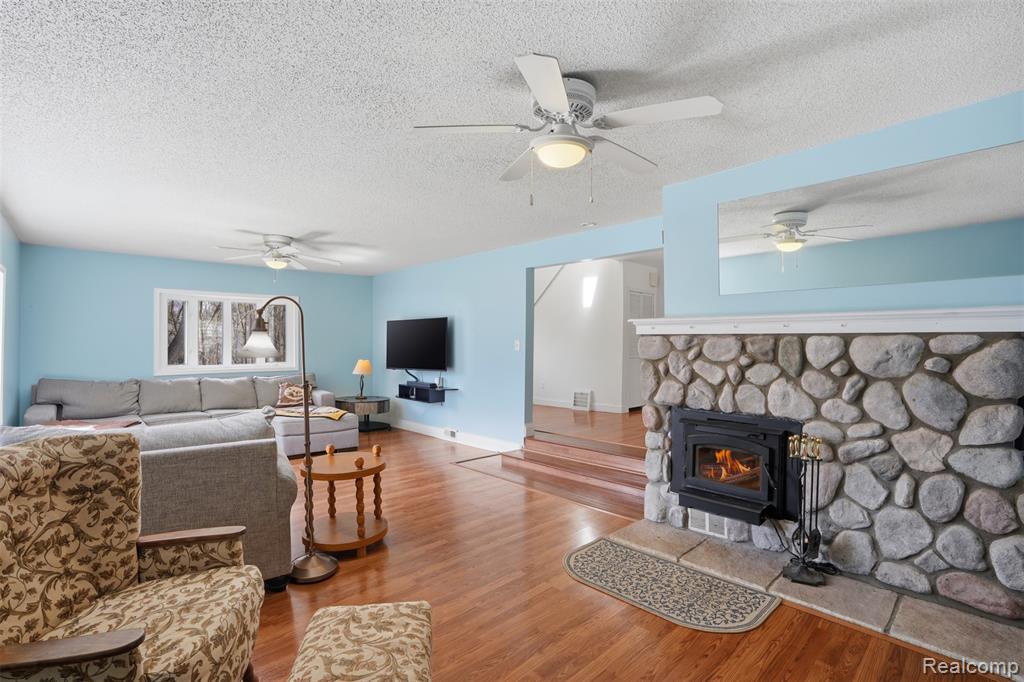 9669 Hadley Road, Clarkston, MI 48348 — Photo 19