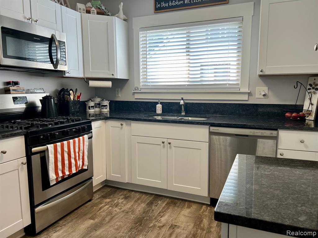 54 HIGLEY Street, Lapeer, MI 48446 — Photo 7