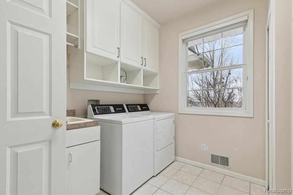 641 N FAIRGROUNDS Road, Imlay City, MI 48444 — Photo 25