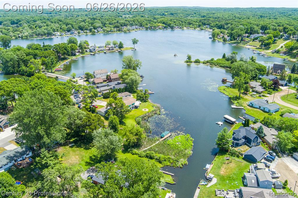 500 Neptune Drive, Ortonville, MI 48462 — Photo 61