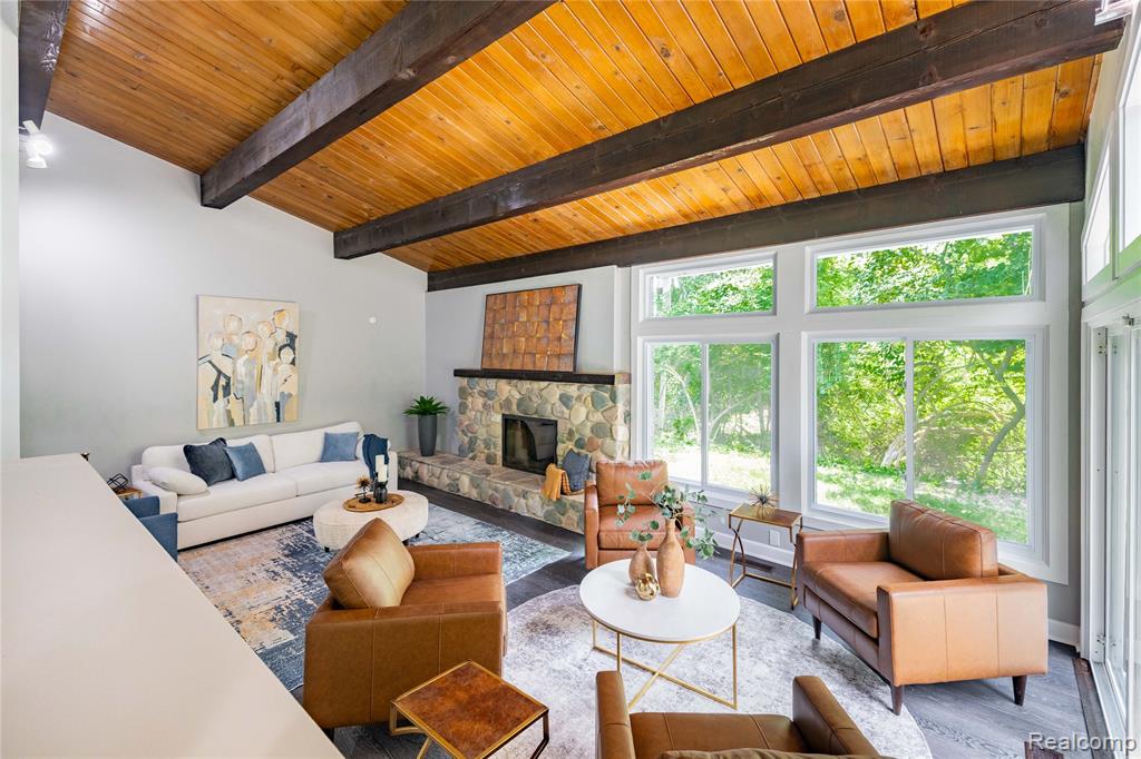 5815 Bloomfield Glens Road, West Bloomfield, MI — Photo 10
