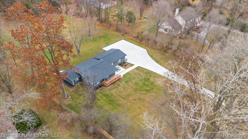 7669 S Eston Road, Clarkston, MI 48348 — Photo 18