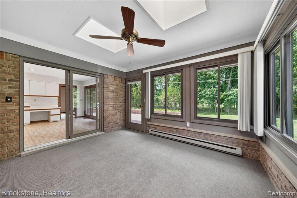 2610 Vanel Court, West Bloomfield, MI 48324 — Photo 13