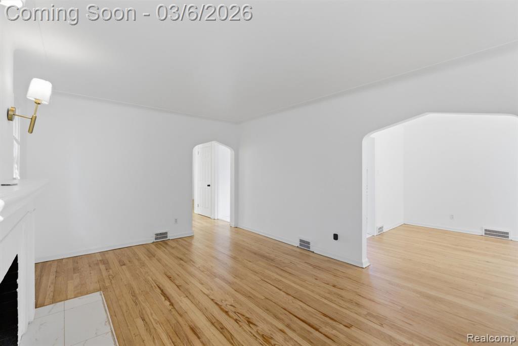 10947 Roxbury Street, Detroit, MI 48224 — Photo 11