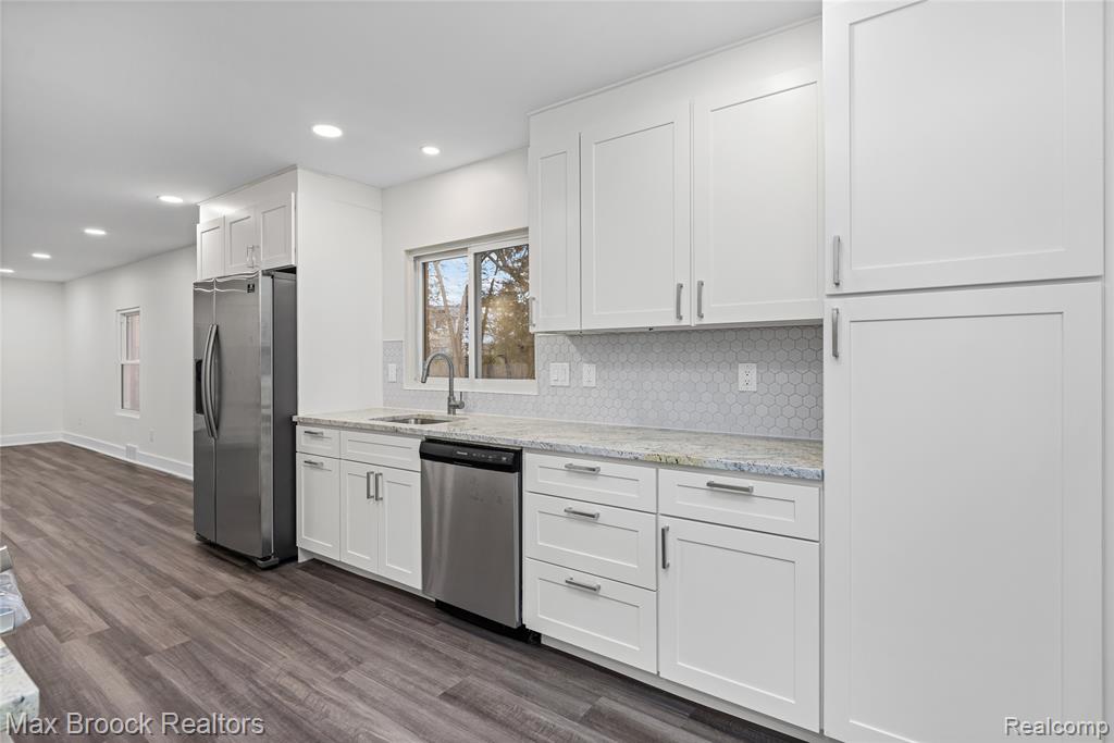 17348 Hilton Street, Southfield, MI, 48075