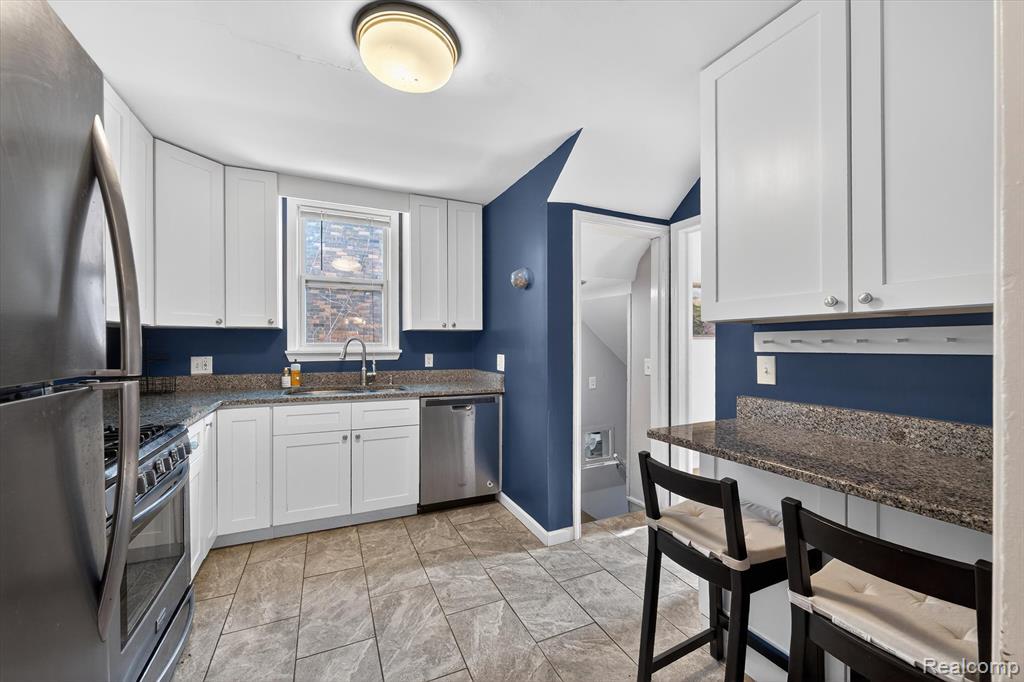 5762 Oldtown Street, Detroit, MI 48224 — Photo 12