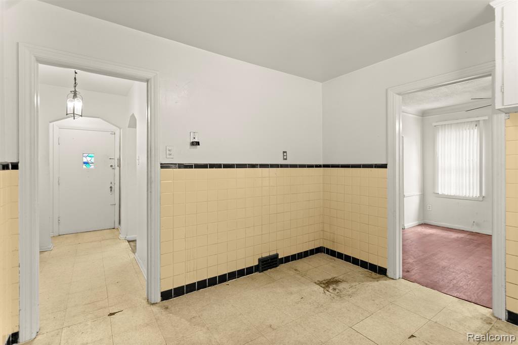 8547 Meyers Road, Detroit, MI 48228 — Photo 14
