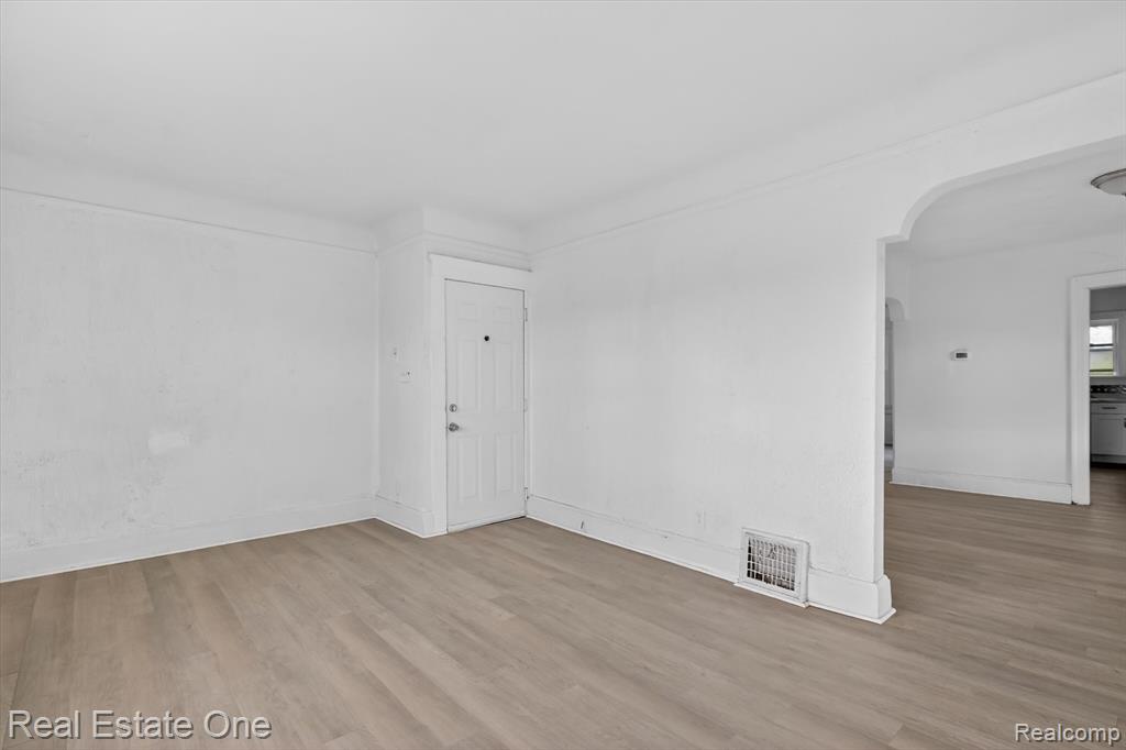 13910 Kentucky Street, Detroit, MI 48238 — Photo 7