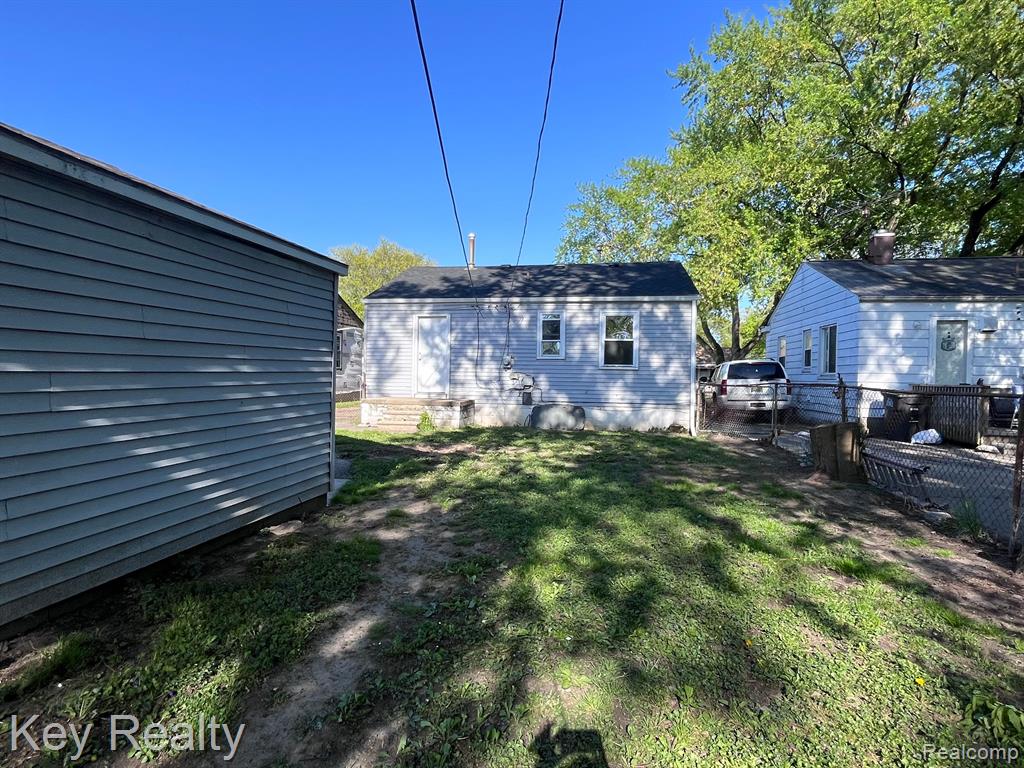 6466 BURR Street, Taylor, MI 48180 — Photo 7