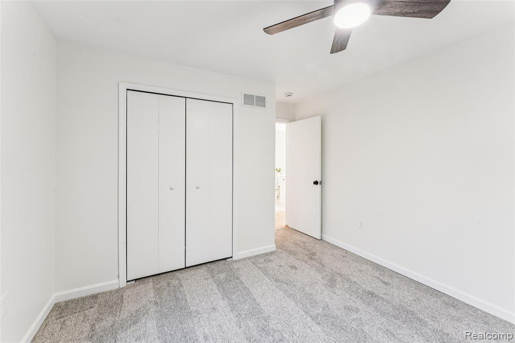 6649 McKibbon Road, North Branch, MI 48461 — Photo 15