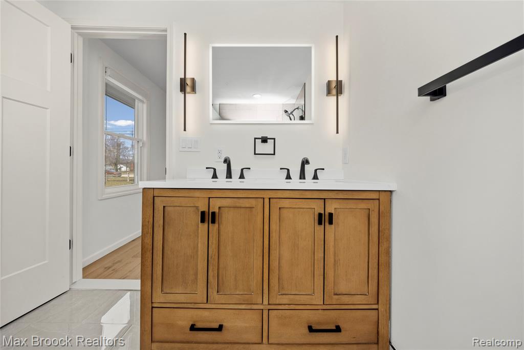 5316 CENTERBROOK Drive, West Bloomfield, MI — Photo 56