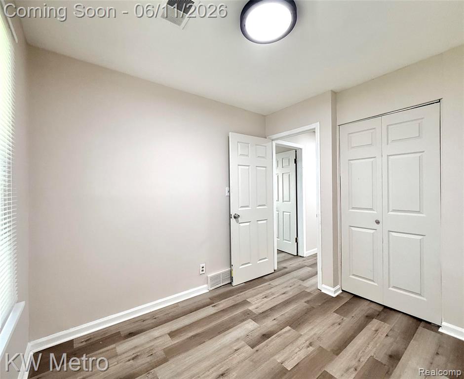 53 E Brickley Avenue, Hazel Park, MI 48030 — Photo 15