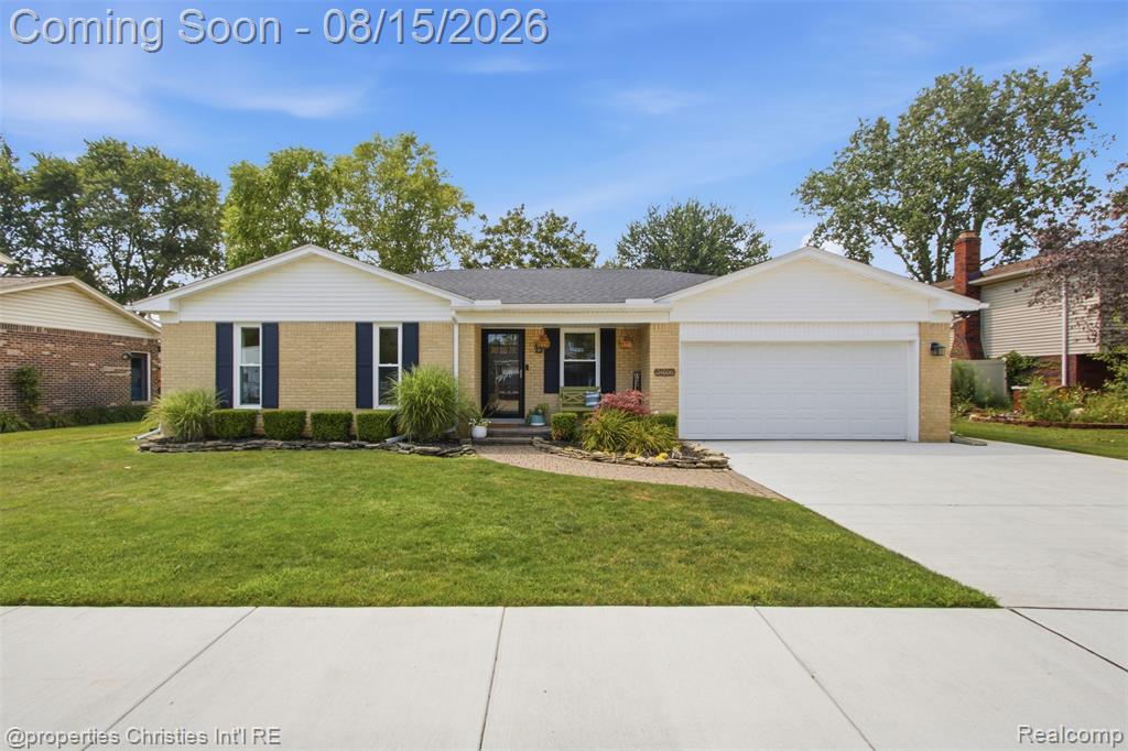 24686 Blanche Street, Brownstown, MI 48134
