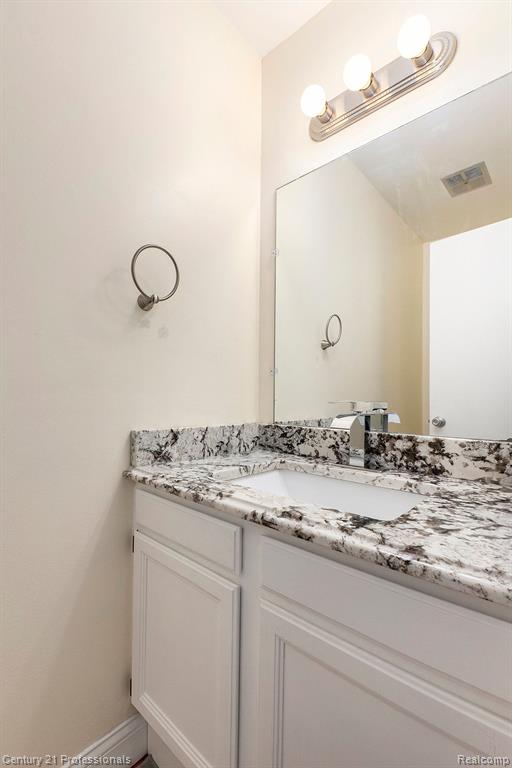 5800 CLIFFSIDE Drive, Troy, MI 48085 — Photo 11