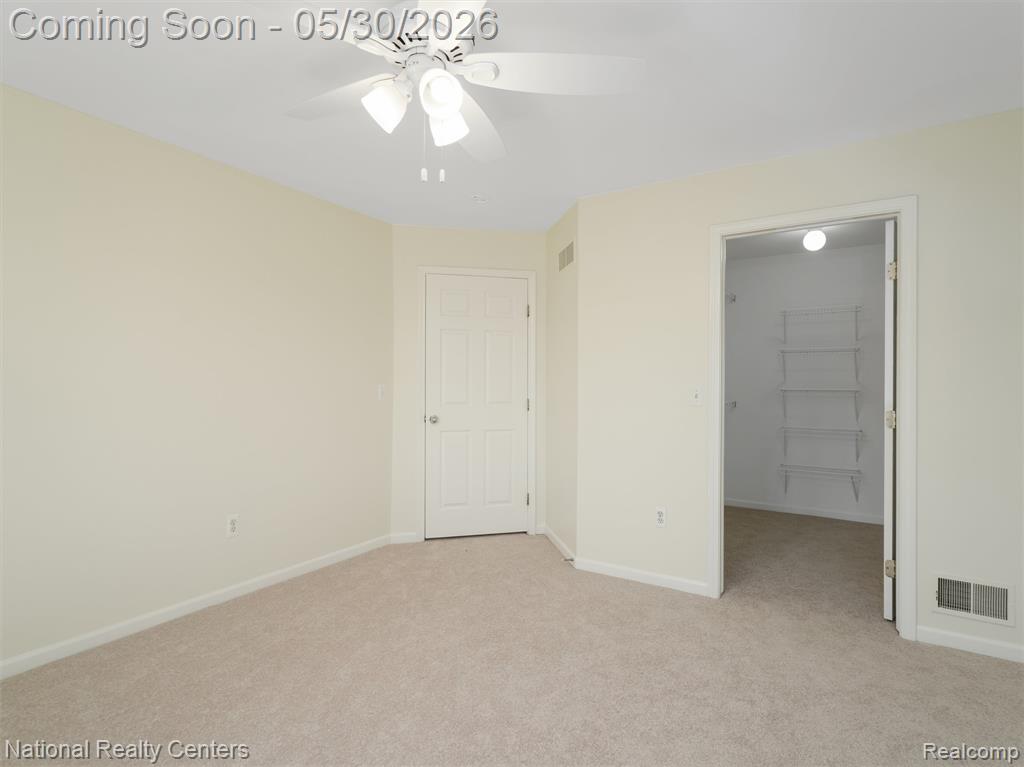 47245 N Pointe Drive, Canton, MI 48187 — Photo 35