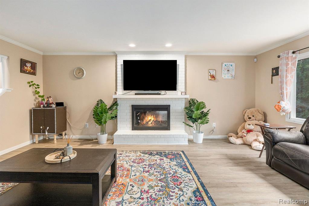 4077 JUSTIN Court, Bloomfield Hills, MI 48302 — Photo 3