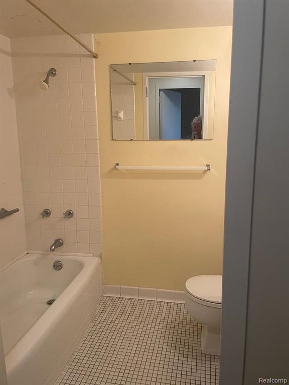 22700 GARRISON Street, 810, Dearborn, MI 48124 — Photo 13