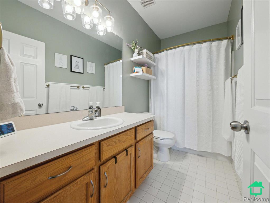 1166 Fountain View Circle, South Lyon, MI 48178 — Photo 21