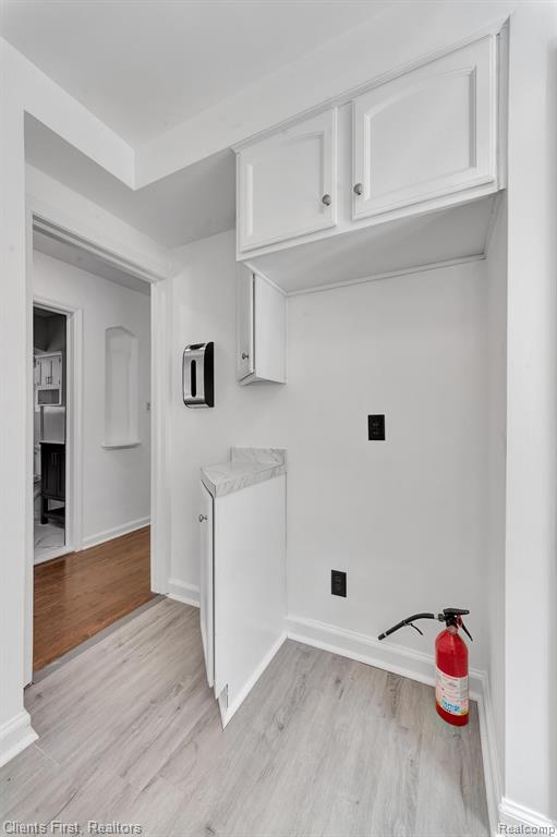 524 N York Street, Dearborn, MI 48128 — Photo 14
