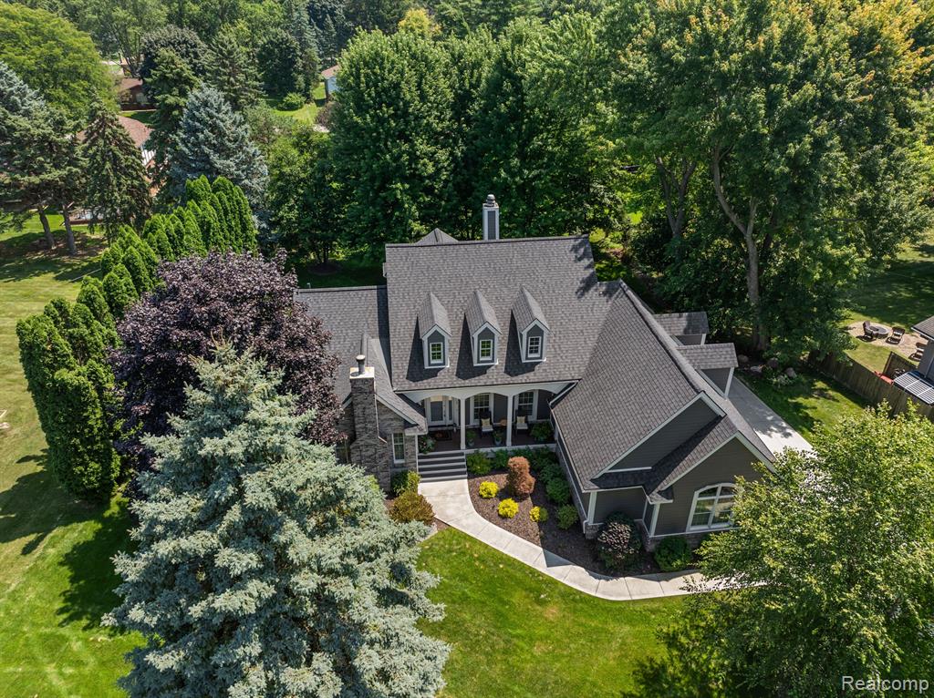 733 LONGFORD Drive, Rochester Hills, MI 48309 — Photo 90