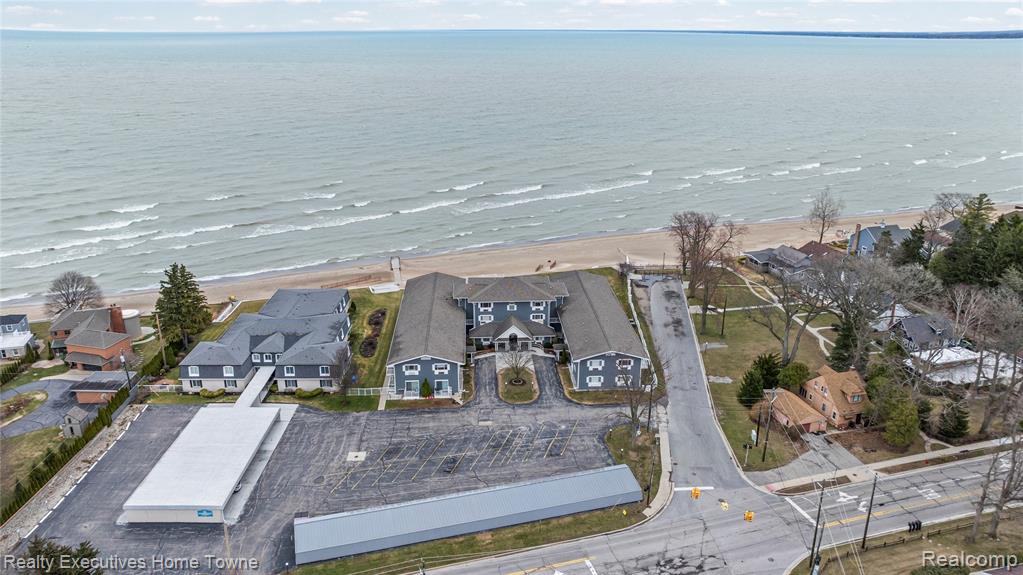 4500 Lakeshore Road, 20, Fort Gratiot, MI 48059 — Photo 26