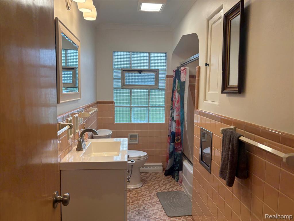 3377 S MACKIN Road, Road, Flint, MI 48504 — Photo 7