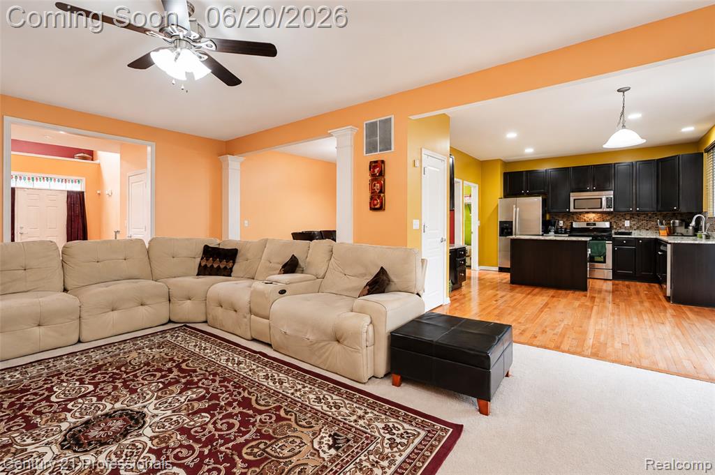 45248 Bartlett Drive, Novi, MI 48377 — Photo 25