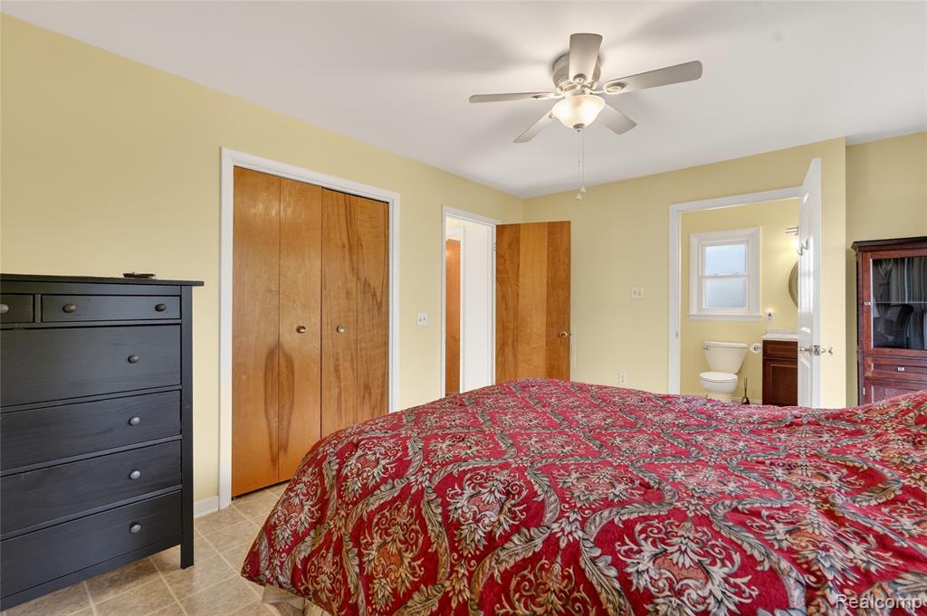 10960 Heather Lane, Whitmore Lake, MI 48189 — Photo 16