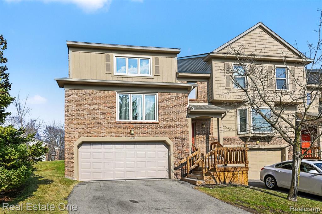 4222 Breckenridge Drive, West Bloomfield, MI — Photo 2