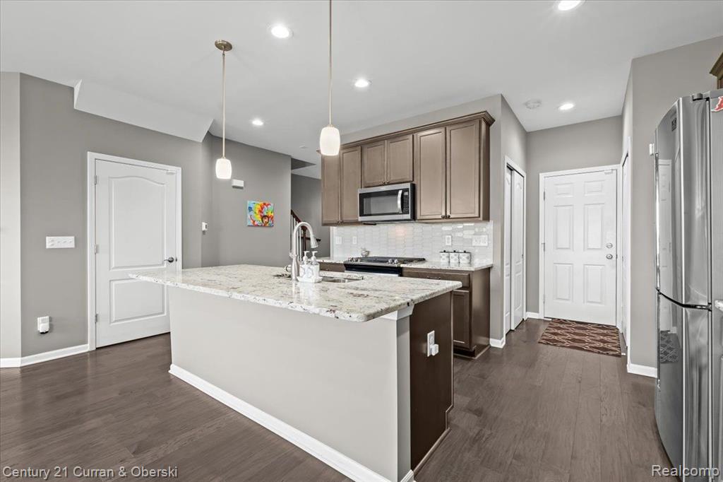 43393 CHANCELLOR Lane, Novi, MI — Photo 11