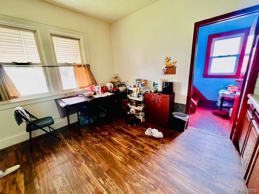 3215 Evaline Street, Hamtramck, MI 48212 — Photo 16