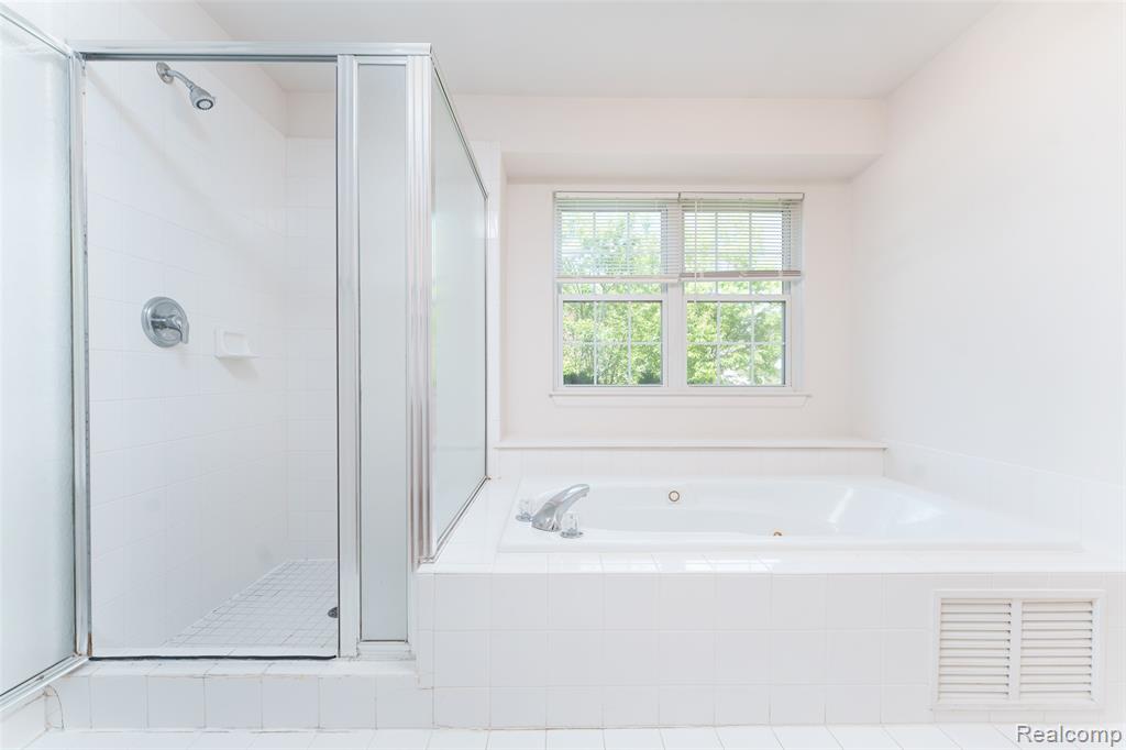 3172 Birchwood Court, Ann Arbor, MI 48105 — Photo 30