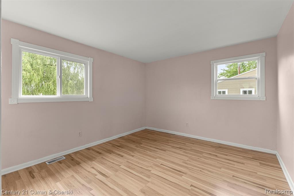 9032 Arlington Drive, Ypsilanti, MI 48198 — Photo 20