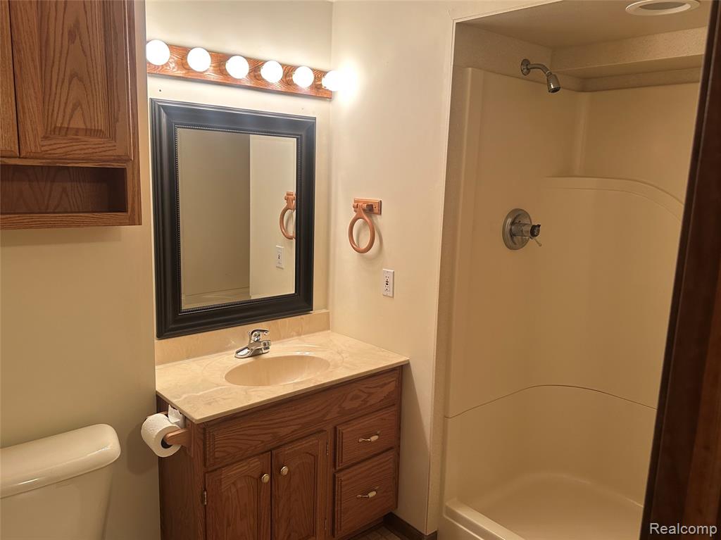 8329 Caribou Trail, Clarkston, MI 48348 — Photo 35