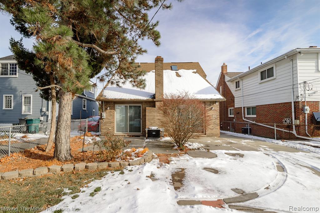 925 N Rosevere Avenue, Dearborn, MI 48128 — Photo 34