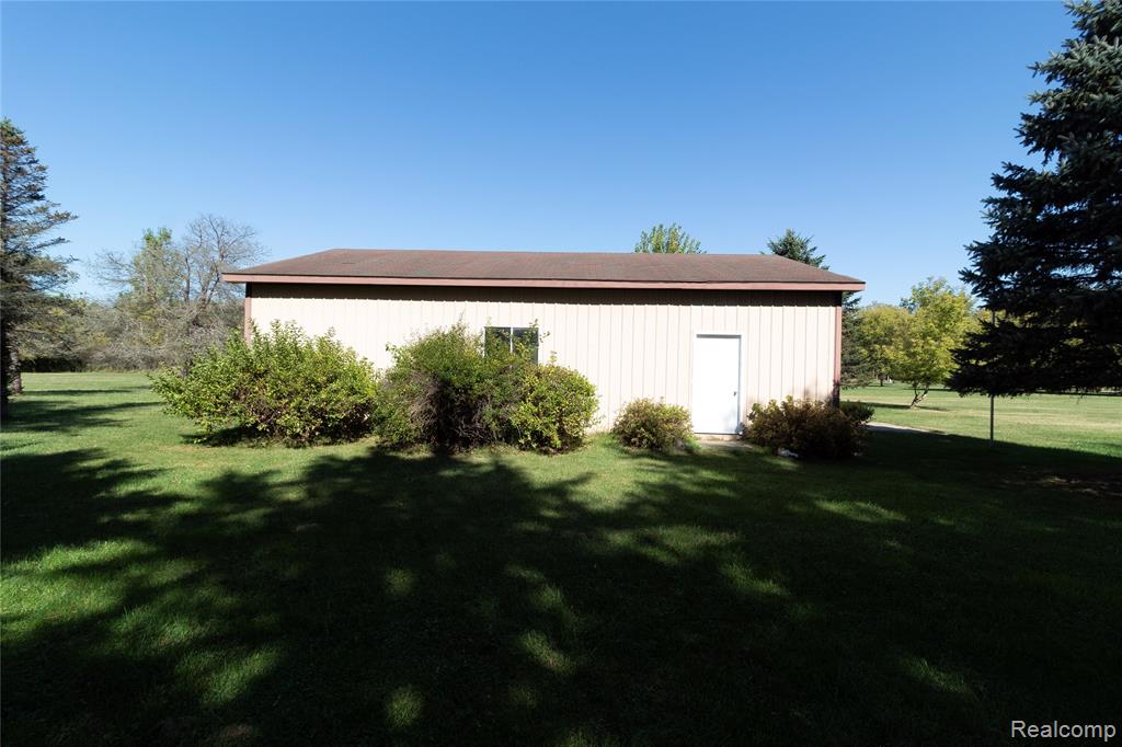 1511 Fish Lake Road, Lapeer, MI 48446 — Photo 52