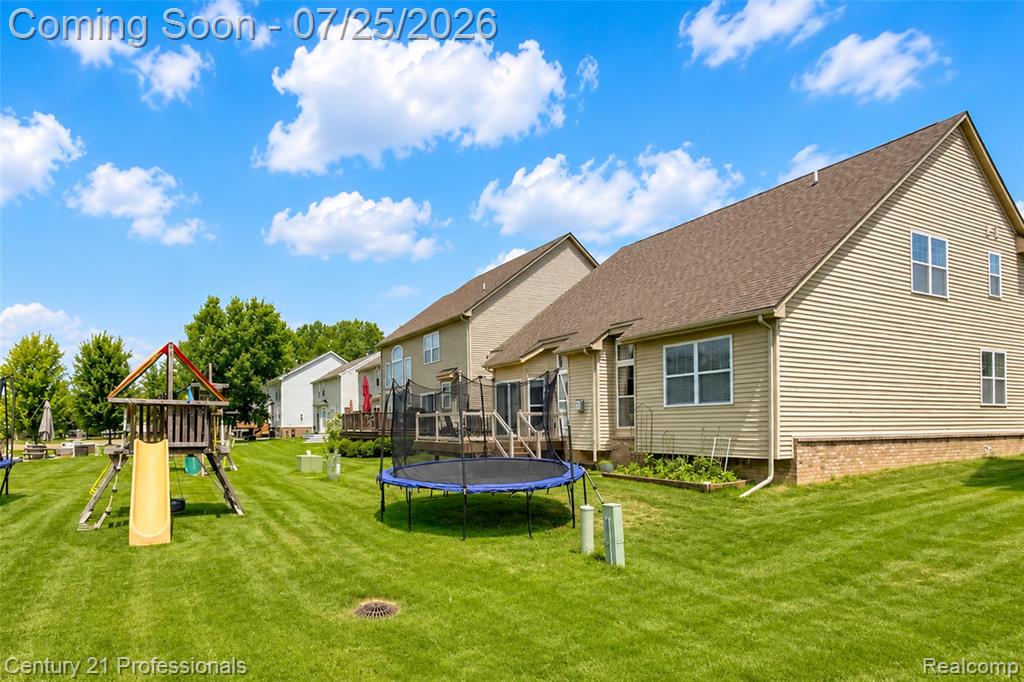 27089 Maxwell Court, Novi, MI — Photo 4