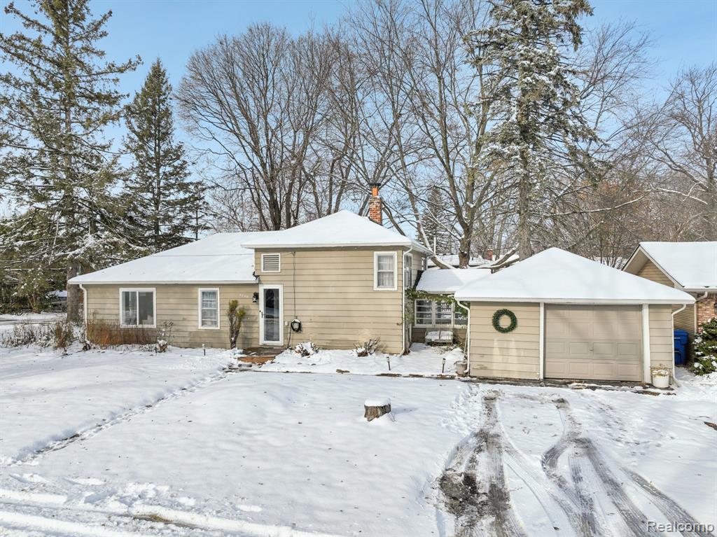 4049 S Shore Street, Waterford, MI 48328 — Photo 40