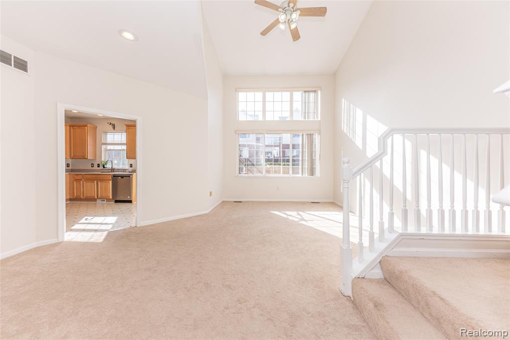 41861 Yeats Drive, Novi, MI — Photo 3
