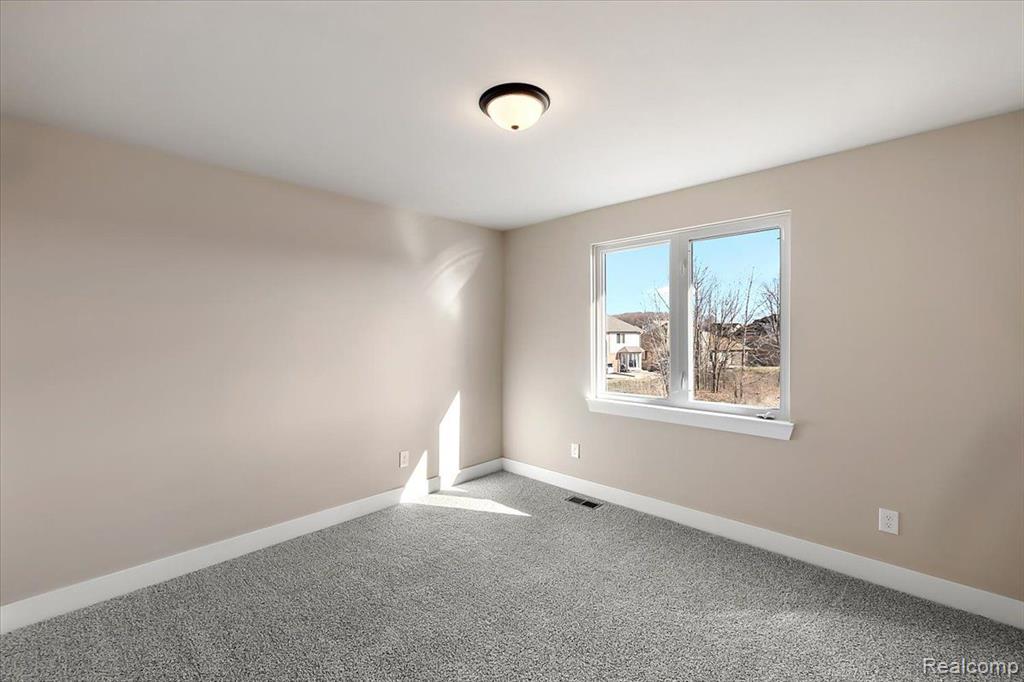 45166 TWIN RIVER Drive, Macomb, MI 48044 — Photo 52