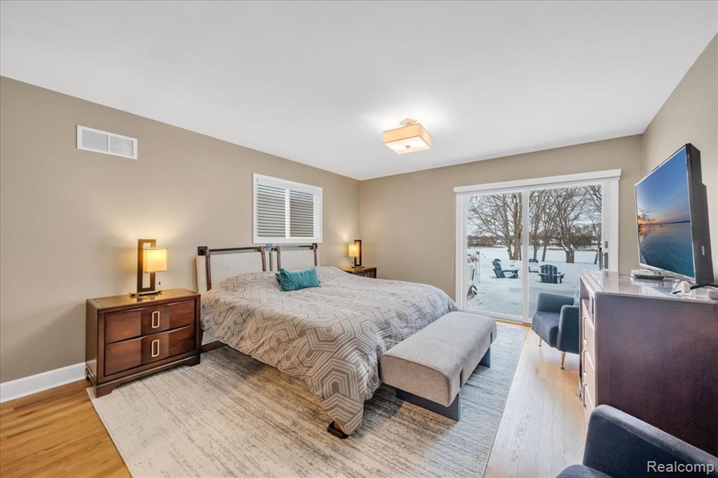 4620 Midland Avenue, Waterford, MI 48329 — Photo 10