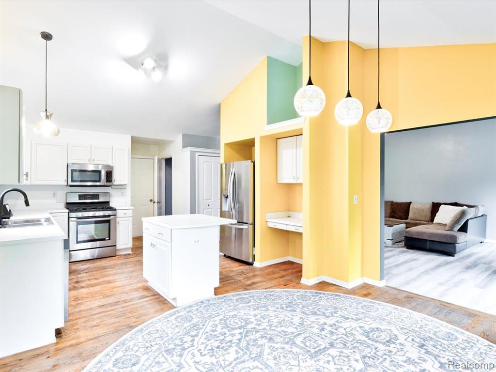 2125 S Delano Street, St. Clair, MI 48079 — Photo 13