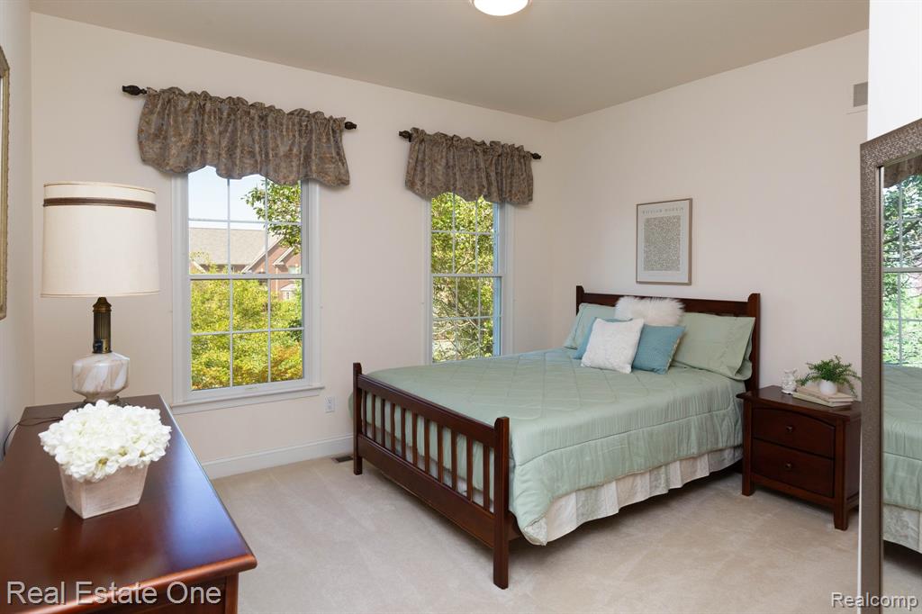3755 S Century Oak Circle, Oakland, MI — Photo 31