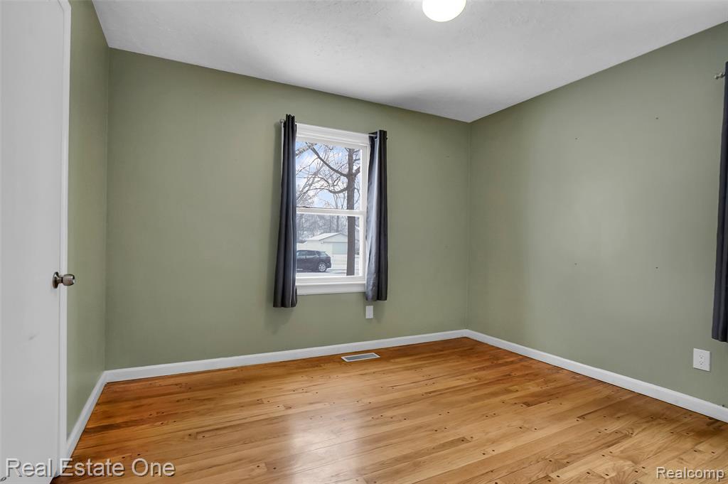 700 Whitney Street, Brighton, MI 48116 — Photo 11