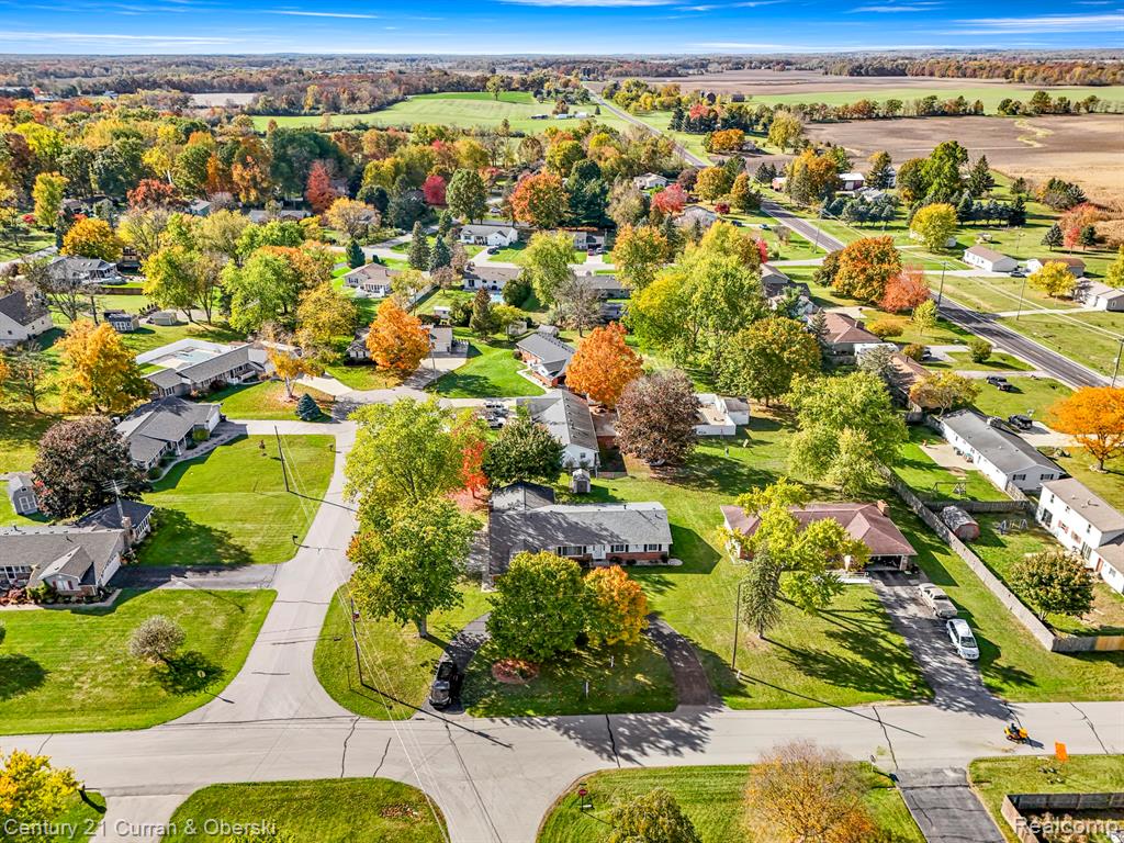 6934 COLONIAL Drive, Tecumseh, MI 49286 — Photo 19