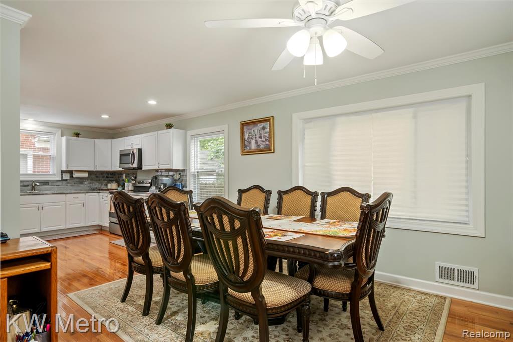 14430 Glastonbury Avenue, Detroit, MI 48223 — Photo 9